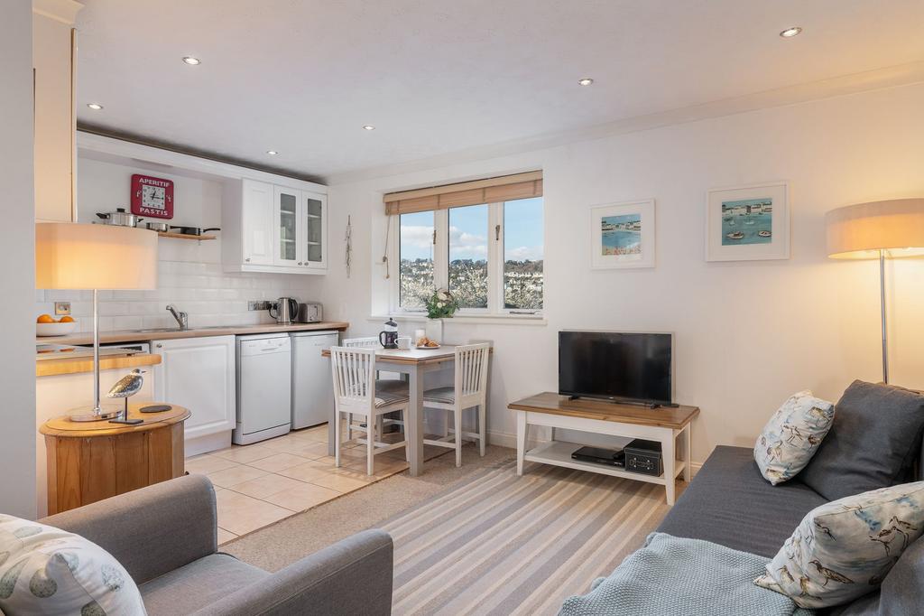 Kitchen / Living Room - 2 Riverside Wharf,...