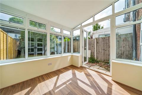 52 Carston Close, London, SE12 8DZ