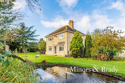 5 bedroom detached house for sale, Whiteheath Road, Thurton