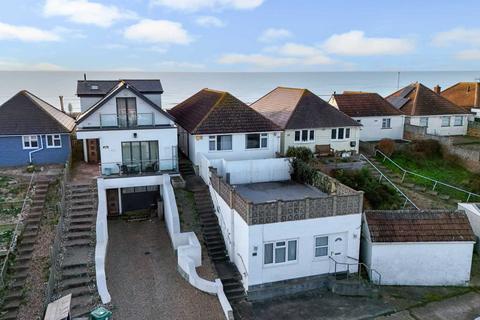 4 bedroom detached house for sale, Coast Road, Pevensey Bay