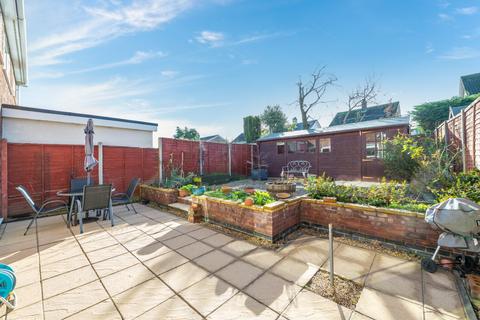 22 Alexander Crescent, Oakham, LE15 6LB