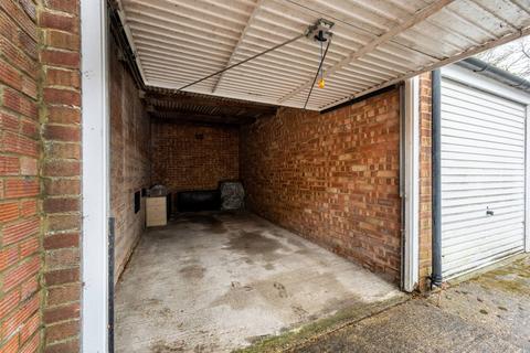 Garage to rent - Cranes Park, Surbiton, KT5