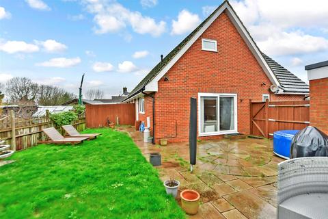 3 bedroom semi-detached house for sale, Cudworth Road, Willesborough, Ashford, Kent