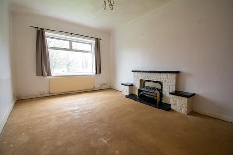 2 bedroom flat for sale - Wimborne Road in Northbourne