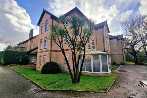 2 bedroom apartment to rent, Midanbury Lane, Bitterne Park