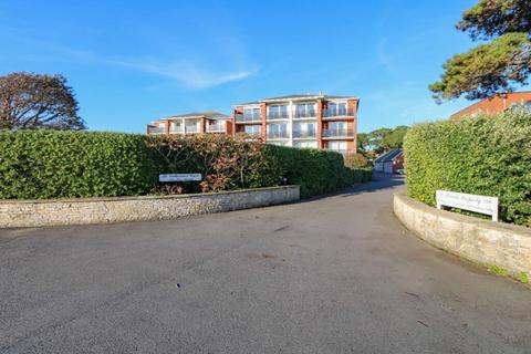 3 bedroom apartment for sale, Seafront, Hayling Island