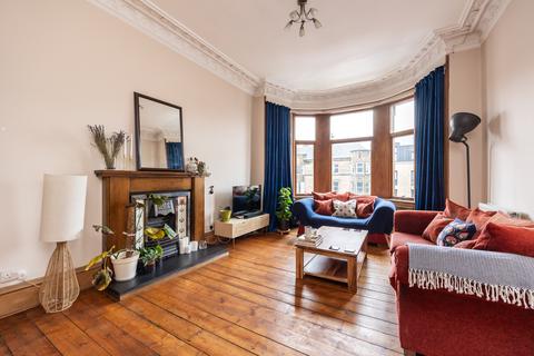 2 bedroom flat for sale - Elm Row, Edinburgh EH7