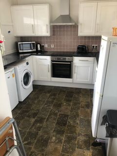 1 bedroom in a flat share to rent - London SW15