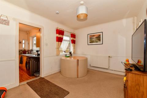 2 bedroom terraced house for sale, Risborough Lane, Folkestone, Kent