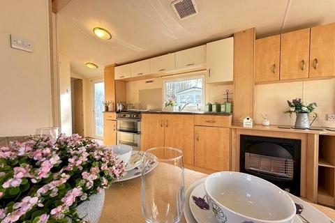 2 bedroom static caravan for sale, Nr Battle, St Leonards on Sea TN37