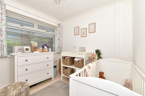 10 Highfields Avenue, Beltinge, Herne Bay, CT6 6LN