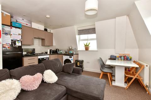 2 bedroom apartment for sale, South Street, Newport, Isle of Wight