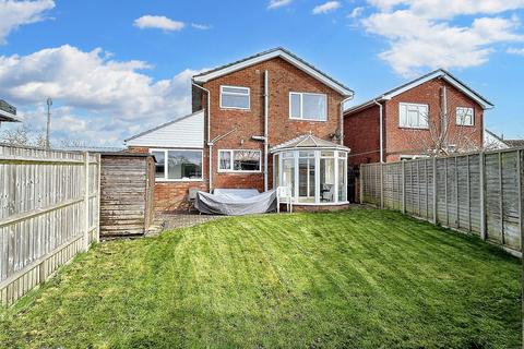 3 bedroom detached house for sale, Linda Road, Fawley, SO45