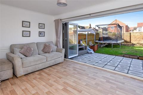 101 Gunners Road, Shoeburyness, Southend-on-sea, SS3 9SB