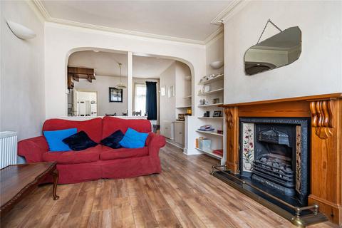 16 Thornton Road, Barnet, EN5 4JE