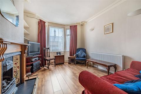 16 Thornton Road, Barnet, EN5 4JE