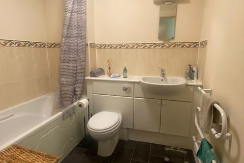 undefined, Baltic Wharf, Clifton Marine Parade, Gravesend, Kent, DA11 0DR