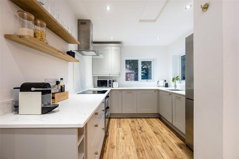 10 Chapel Road, Wirral, CH47 3AZ