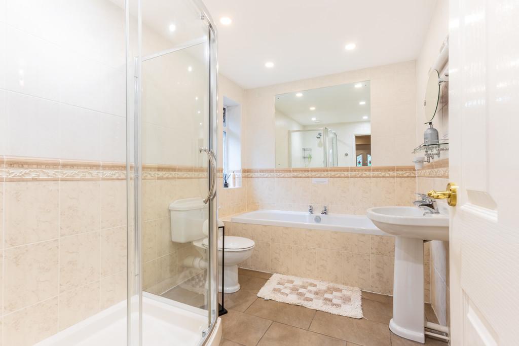 En Suite for Bedroom 1