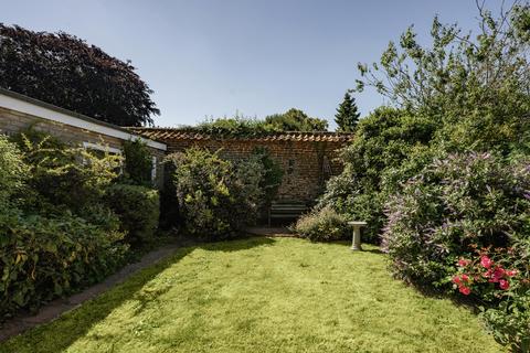 3 bedroom detached bungalow for sale, Snettisham