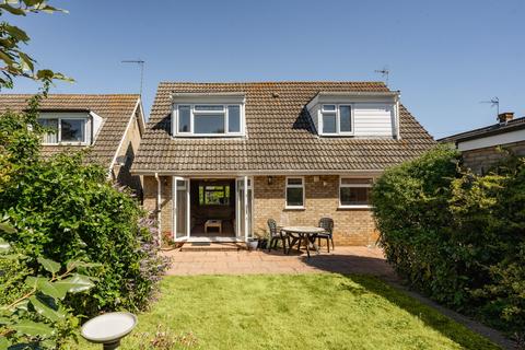 undefined, Snettisham