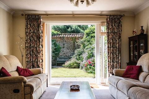 3 bedroom bungalow for sale, Snettisham