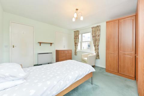 2 bedroom apartment for sale, Victoria Park Road, London E9