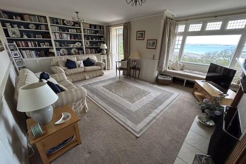 4 bedroom detached house for sale, Penmaen Park, Llanfairfechan