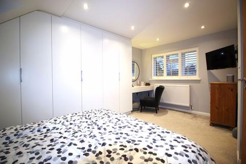 92 Cromwell Road, Caterham, CR3 5JB