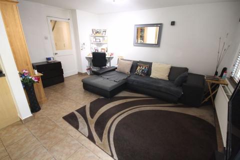 3 bedroom terraced house for sale, Hollowfield Walk, Northolt