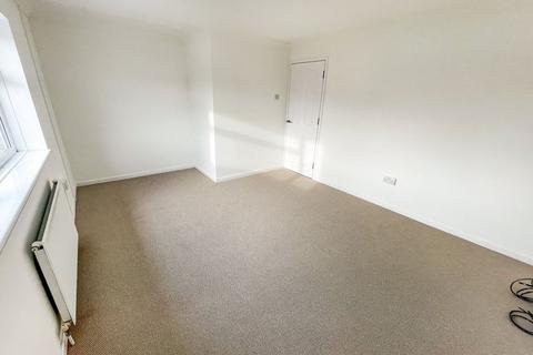 2 bedroom end of terrace house for sale, Harvey Close, Biggleswade SG18