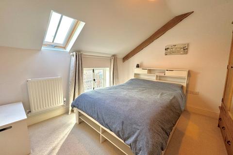 3 bedroom terraced house for sale, Burderop, Chiseldon, Swindon SN4