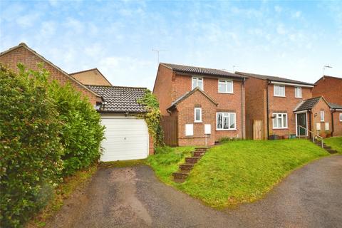 3 bedroom detached house for sale - Gainsborough Drive, Lawford, Manningtree, Essex, CO11