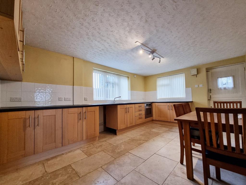 The Pyghtle, Gravenhurst... 2 bed semidetached house for sale £250,000