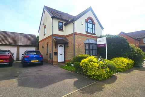 3 bedroom detached house for sale, Arundel Road, Marston Moretaine, Bedfordshire, MK43