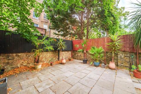 2 bedroom apartment to rent, London, London W10