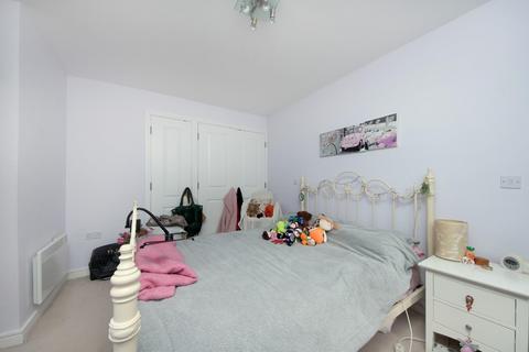 Flat 5, 353 Uxbridge Road, Acton, London, W3 9RH