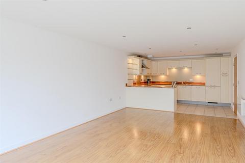 2 bedroom apartment for sale, Florence House, Eboracum Way, York, YO31 7SQ