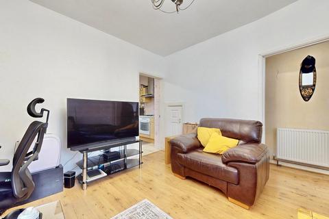 52 Valence Circus, Dagenham, RM8 3LX