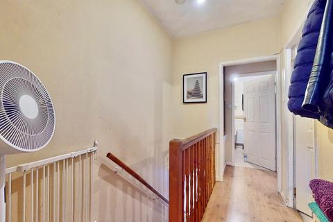 52 Valence Circus, Dagenham, RM8 3LX