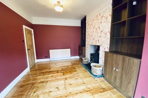 2 bedroom terraced house for sale, Gloucester Road, Salford M6