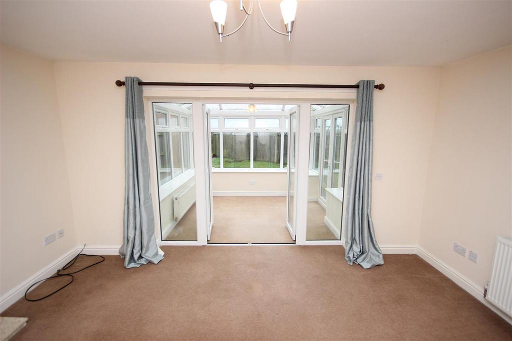 Wall Well, Halesowen B63 2 bed detached bungalow for sale £325,000