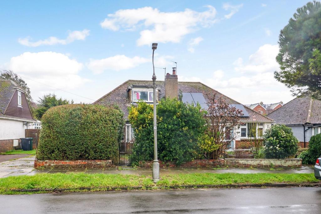 Eley Drive, Rottingdean, Brighton 3 bed semidetached house for sale