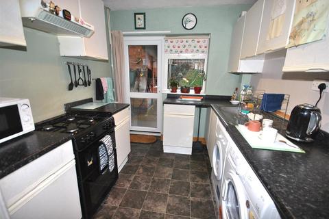3 bedroom semi-detached house for sale - Friars Crescent, Northampton
