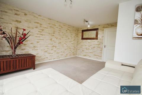 3 bedroom end of terrace house for sale - Cossington Road, Coventry