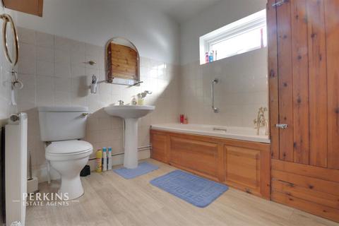 54 Costons Lane, Greenford, UB6 8RP