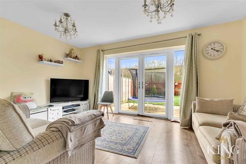 3 bedroom semi-detached house for sale - Western Heights Road, Meon Vale, Stratford-Upon-Avon