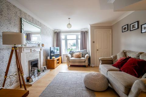 2 bedroom townhouse for sale, Orrin Close, Woodthorpe, York