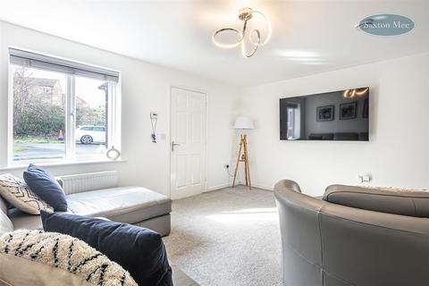 13 Axe Edge Close, Sheffield, S5 9BT