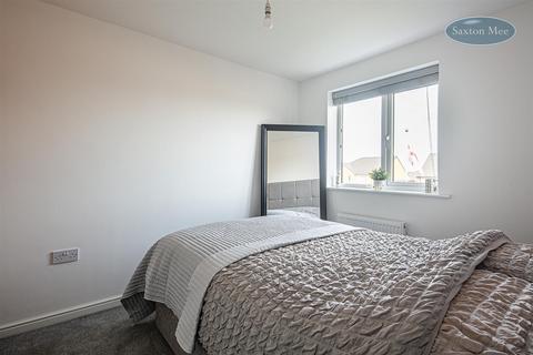 13 Axe Edge Close, Sheffield, S5 9BT